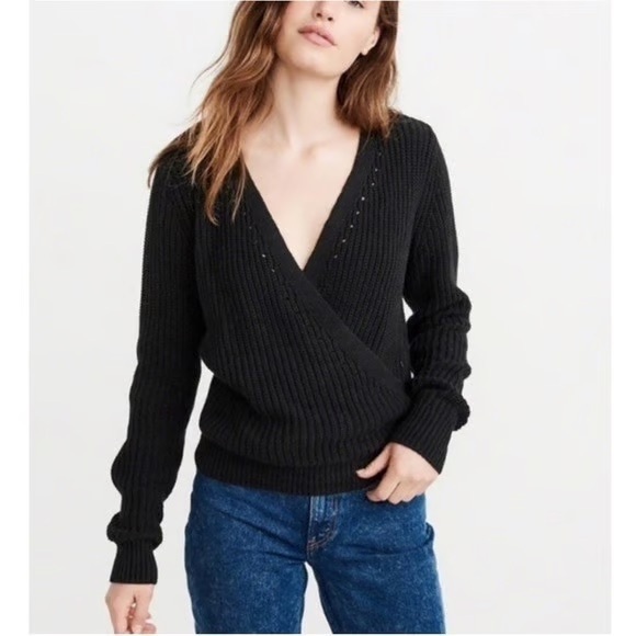 A&F Chunky Knit Wrap Sweater - Picture 2 of 13